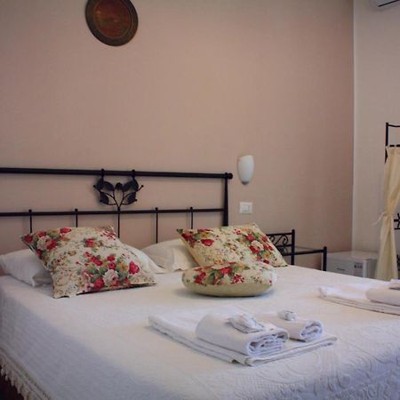 Vila Sejuda Hotel Peschici Luaran gambar