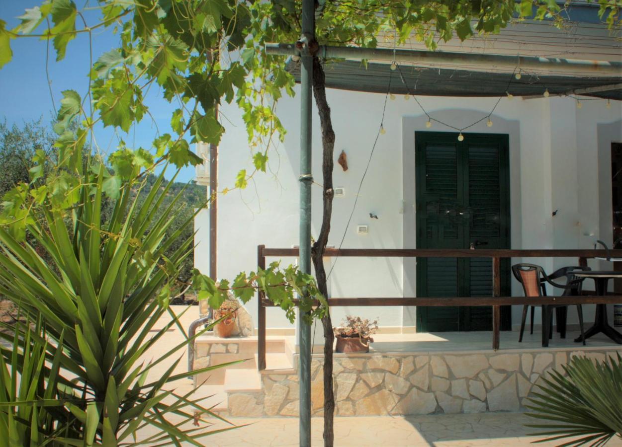 Vila Sejuda Hotel Peschici Luaran gambar