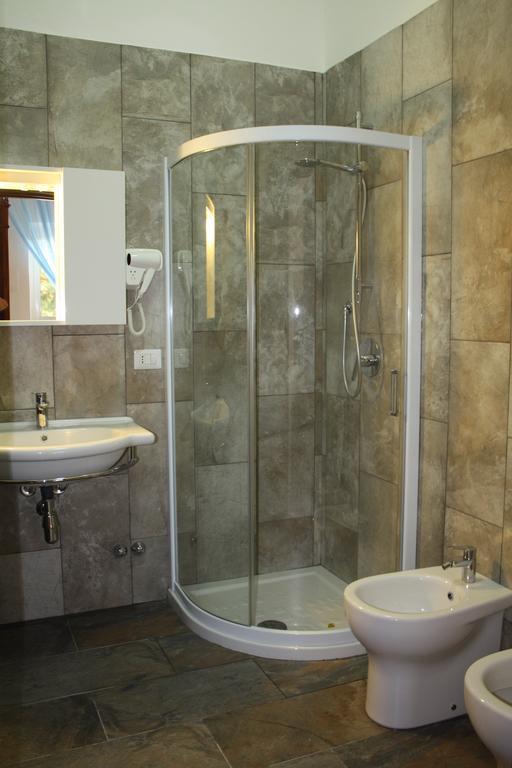 Vila Sejuda Hotel Peschici Luaran gambar