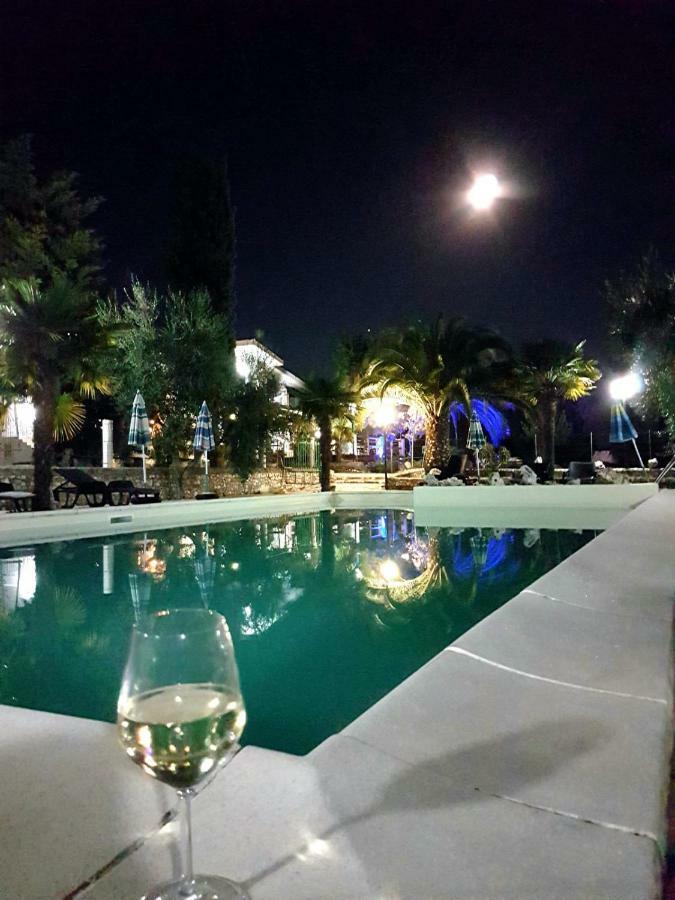 Vila Sejuda Hotel Peschici Luaran gambar